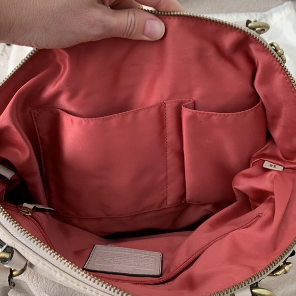 Coach Bag - Picture 12 of 15